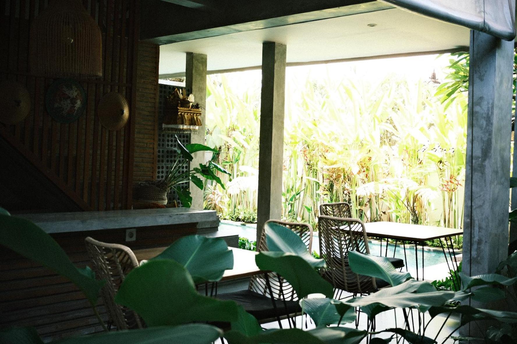 Griya Tropical Hotel Ubud  Exterior photo